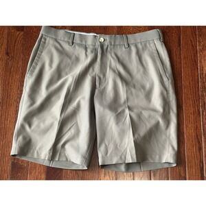 Peter Millar Salem High Drape Performance Shorts Mens Size 34 Light Gray ME0EB82